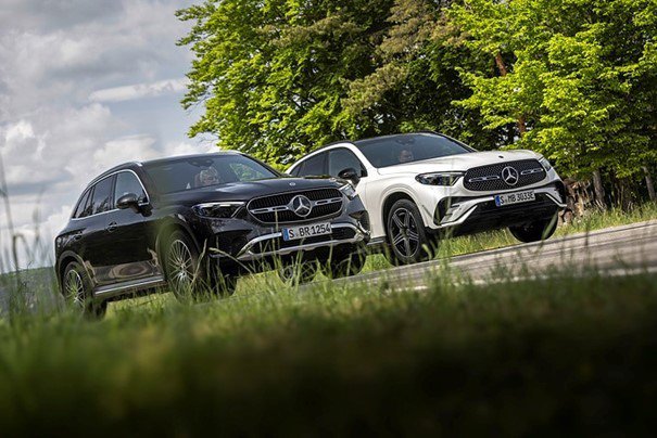 Nova generacija prinaša hkrati eleganco in športnost. FOTO: Mercedes-Benz AG
