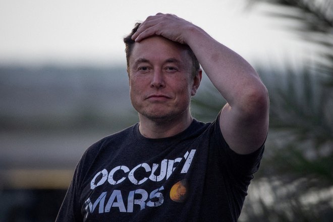 Elon Musk je priznal, da Twitter izgublja štiri milijone dolarjev na dan. FOTO:&nbsp;Adrees Latif/Reuters
