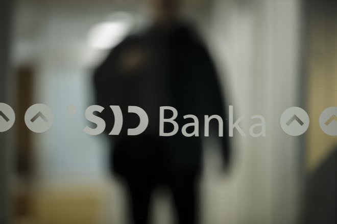 SID banka pomaga pri nasledstvenem problemu v slovenskih podjetjih. FOTO: Uroš Hočevar/Delo
