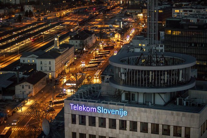 Telekom je v prvih devetih mesecih ustvaril 39 milijonov evrov čistega dobička. FOTO: Voranc Vogel/Delo
