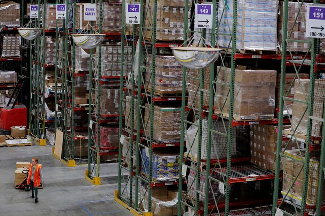 Amazon je napovedal največje krčenje delovne sile v svoji zgodovini. FOTO: Lucas Jackson/Reuters
