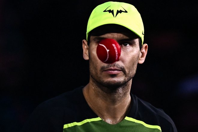 Rafael Nadal iz Torina le ne bo odšel rdečega nosu od sramu. FOTO: Marco Bertorello/AFP
