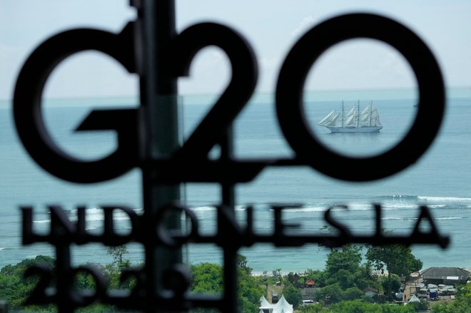 Na zasedanju G20 je Indonezija dosegla tudi ugodne dogovore za lasten energetski prehod.

FOTO: Achmad Ibrahim/AFP
