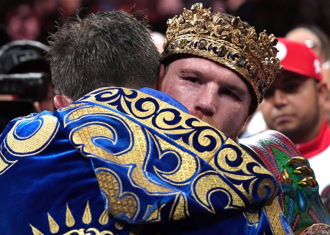 Saul Alvarez po septembrskem dvoboju z Genadijem Golovkinom v Las Vegasu. FOTO:&nbsp;Joe Camporeale/USA Today Sports
