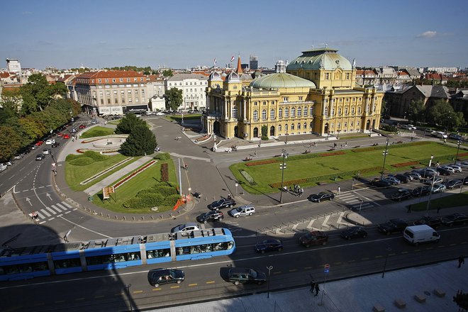 Eden najlepših zagrebških trgov ima burno zgodovino poimenovanja; njegovo osmo ime po vrsti je Trg Republike Hrvatske. FOTO:&nbsp;Ronald Gorsic/Cropix
