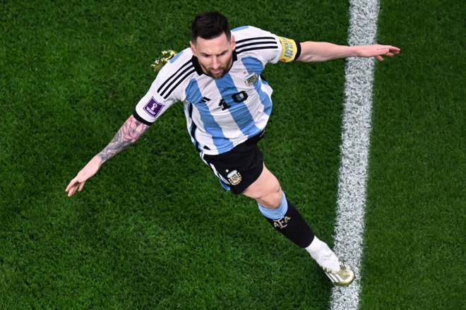 Lionel Messi bo proti Nizozemcem nadaljeval pot proti cilju, ki ga še ni uresničil, naslov svetovnega prvaka. FOTO:&nbsp;Kiril Kudrjavcev/AFP
