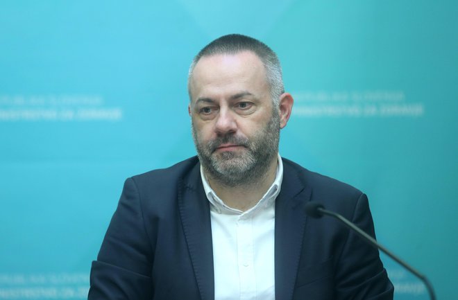 Minister Danijel Bešič Loredan bo v torek predstavil uresničene naloge in izzive za naprej. FOTO: Blaž Samec/Delo
