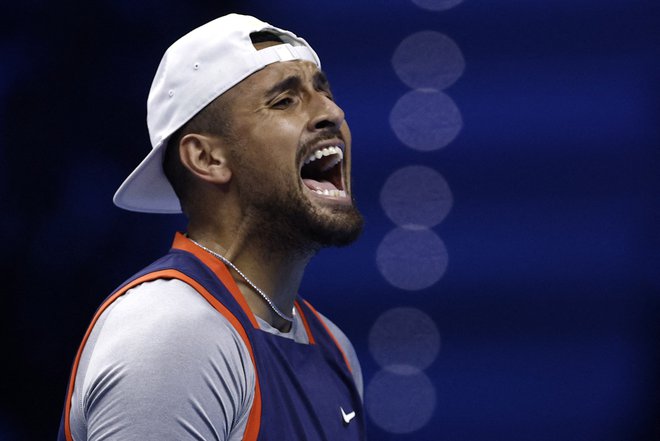 Nick Kyrgios težko skriva čustva. FOTO: Guglielmo Mangiapane/Reuters
