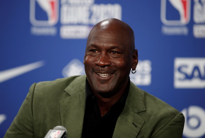 Michael Jordan (na fotografiji) bo skupaj s še nekaterimi velikani lige NBA &raquo;posodil&laquo; ime največjim nagradam, ki jih vsakoletno podeljuje vodstvo tekmovanja.&nbsp;FOTO: Benoit Tessier/Reuters
