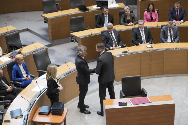 Klemen Boštjančič se je po navedbah z njegovega ministrstva z Milovićem le srečal, ni pa šlo za svetovanje. FOTO: Jure Eržen/Delo
