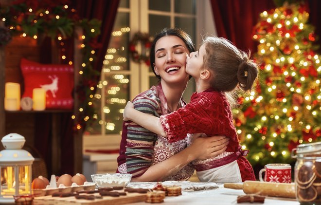 Domiselno obdarovanje s srcem nas najbolj razveseli. FOTO:&nbsp;Shutterstock
