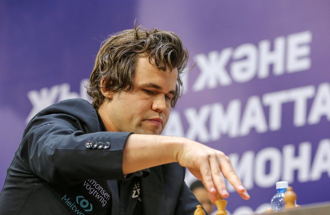 Magnus Carlsen, ki ne skriva, da je velik ljubitelj in podpornik turnirjev s krajšimi časovnimi kontrolami. FOTO: Pavel Mikheyev/Reuters
