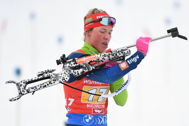 Anamarija Lampič je v Hochfilznu zablestela s 5. mestom v šprintu, zdaj je pred njo domača preizkušnja. FOTO:&nbsp;Christian Einecke/Reuters
