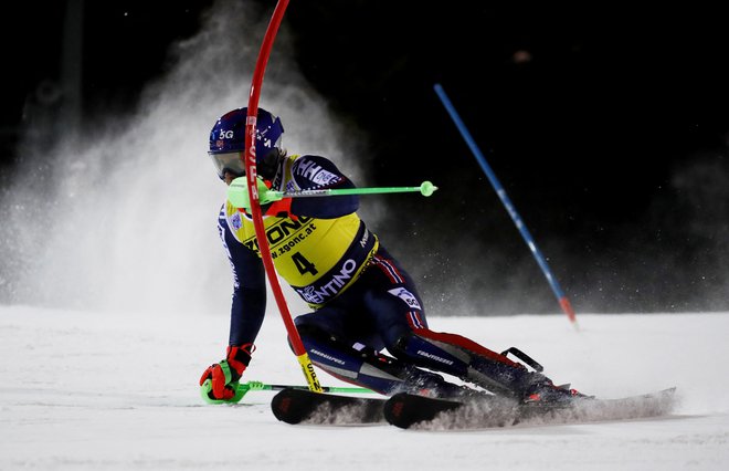 Henrik Kristoffersen med slalomsko preizkušnjo v Madonni di Campiglio. FOTO: Alessandro Garofalo/Reuters
