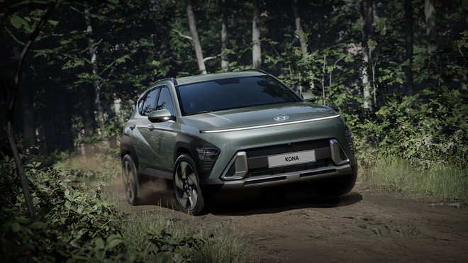 Hyundai je pripravil novo izvedbo modela kona, tako s klasičnim kot z električnim pogonom. FOTO: Hyundai
