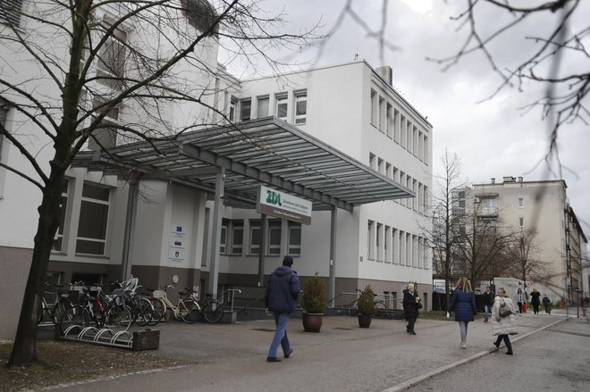 V enoto Bežigrad, kjer imajo dve novi zdravnici,&nbsp;ne prihajajo le&nbsp;z območja Bežigrada, temveč tudi iz vse Ljubljane in celo iz drugih krajev po državi.&nbsp;FOTO: Leon Vidic
