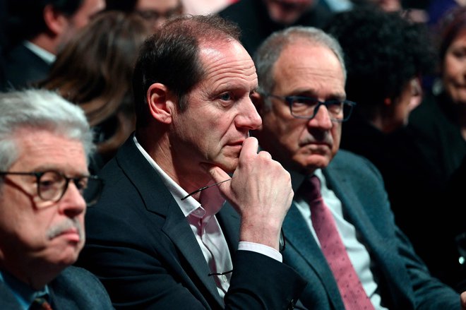 Generalni direktor dirke po Franciji Christian Prudhomme je z zanimanjem spremljal predstavitev. FOTO: Josep Lago/AFP
