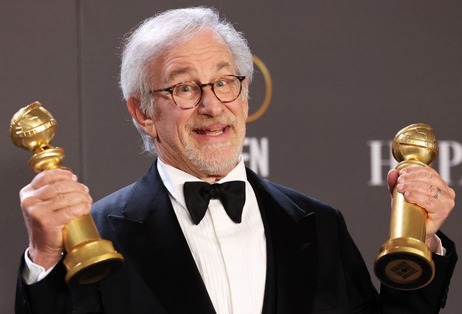 Steven Spielberg je dobil tudi nagrado za najboljšega režiserja. FOTO: Mario Anzuoni/Reuters
