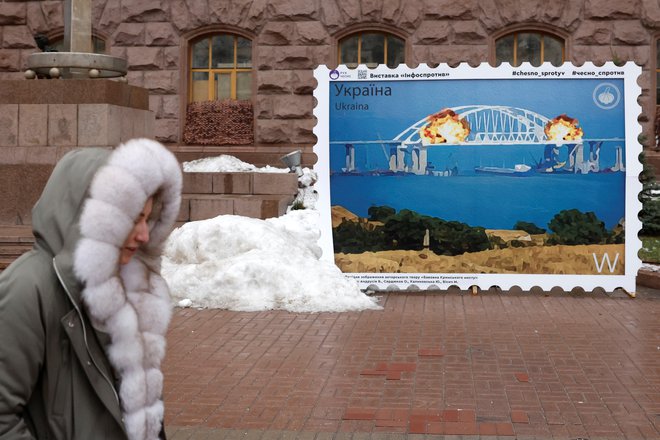 Sergeja Surovikina so za novega poveljnika »ukrajinske fronte« postavili na dan, ko so Ukrajinci napadli Krimski most. FOTO: Clodagh Kilcoyne/Reuters
