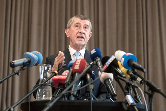 Ankete napovedujejo, da bo 68-letni Andrej Babiš v drugem krogu izgubil, ne glede na to, komu bo uspelo, da se bo v prvem krogu prebil na drugo mesto. FOTO:&nbsp;Michal Cizek/AFP
