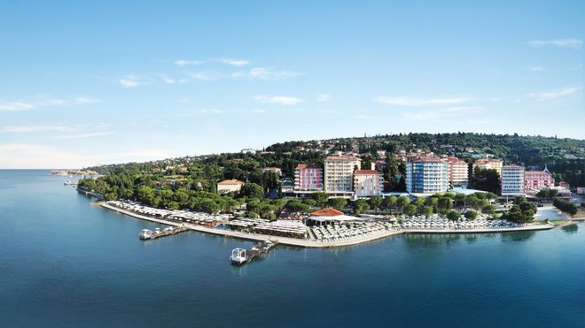 Ob preživljanju počitnic v hotelih&nbsp;LifeClass Portorož&nbsp;boste nastanjeni v središču Portoroža, neposredno ob morju.&nbsp;FOTO: Lifeclass Portorož
