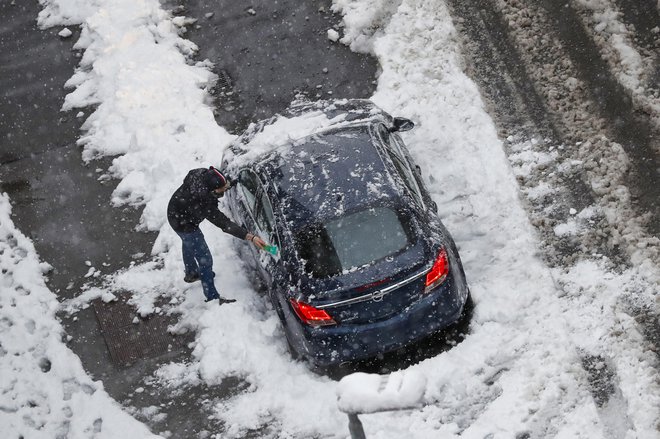 Naposled je le padla zajetnejša pošiljka &ndash; in to dan za tem, ko smo slavili svetovni dan snega. FOTO: Matej Družnik
