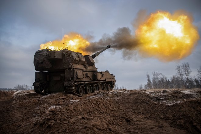 Ruska invazija na Ukrajino je povsem spremenila pogled in prioritete svetovnih menedžerjev. Foto Stringer Reuters
