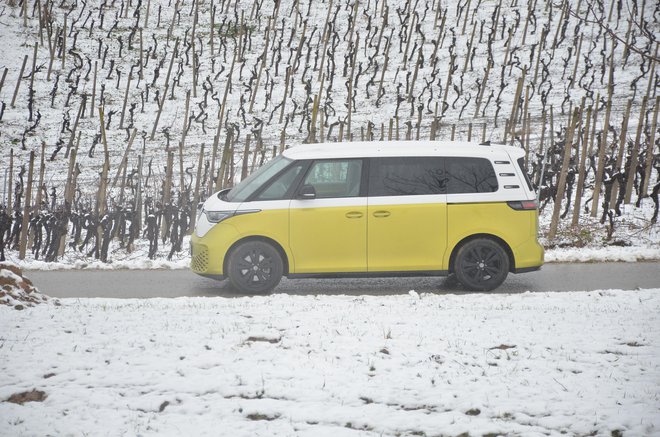 Buzz je dolg 471 centimetrov, jeseni pride še podaljšana različica. FOTO: Gašper Boncelj
