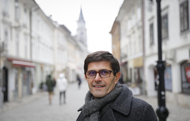 Matjaž Rakovec si želi obstanek risov v Rigi. FOTO:&nbsp;Jože Suhadolnik/Delo
