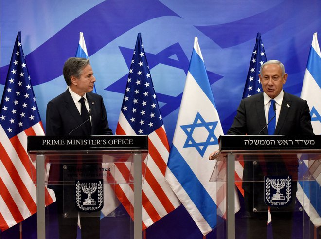 L-R: U.S. Secretary of State Antony Blinken and Israeli Prime Minister Benjamin Netanyahu make statements to the media after their meeting at the Prime Minister's Office in Jerusalem, on Monday, January 30, 2023. DEBBIE HILL/Pool via REUTERS