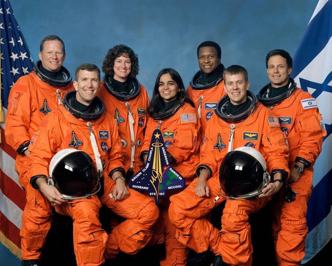 Posadka odprave STS-107 (z leve): David Brown, Rick Husband, Laurel Clark, Kalpana Chawla, Michael Anderson, William McCool in Ilan Ramon FOTO: Nasa
