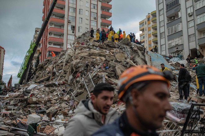 Mesta in vasi so se rušil &ndash; in ljudje množično umirali &ndash; od sredozemske obale skoraj do iranske meje. FOTO:&nbsp;Can Erok/Afp
