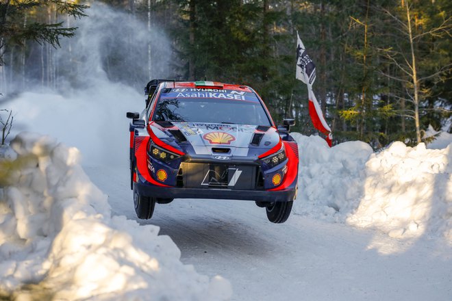 Craig Breen je danes poletel v vodstvo. FOTO:&nbsp;Micke Fransson/AFP
