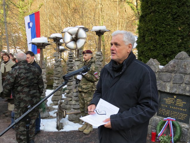 Slovenska osamosvojitev je eno od najpomembnejših dejanj v zgodovini slovenskega naroda, a potrebuje celostno in objektivno ovrednotenje, je prepričan publicist dr. Božidar Flajšman. FOTO:&nbsp;Bojan Rajšek/Delo
