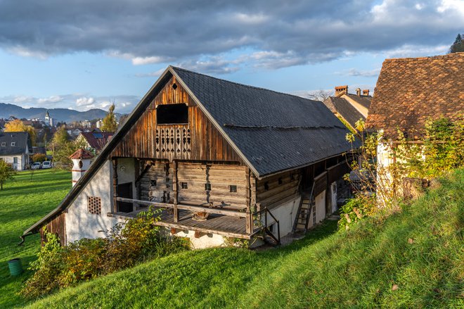 Nacetova hiša v Puštalu stoji že stoletja. FOTO: Andrej Tarfila/Turizem Škofja Loka
