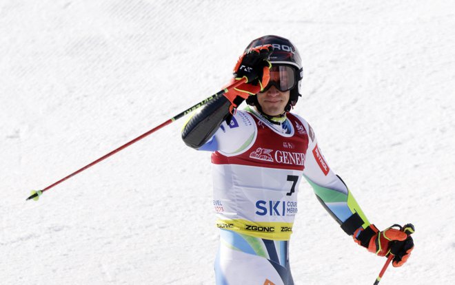 Najboljši slovenski alpski smučar Žan Kranjec je bil eden od favoritov za kolajno v veleslalomu. FOTO: Leonhard Föger/Reuters
