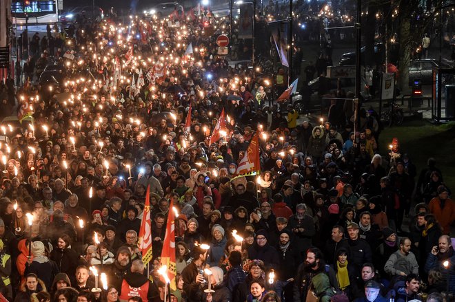 Četrtkov protest v Nantesu. FOTO: Sebastien Salom-gomis/Afp
