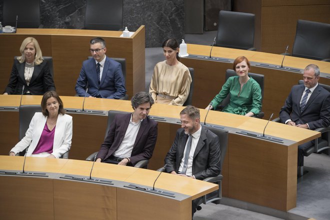 Ne Luka Mesec in ne Klemen Boštjančič nista povsem naklonjena načrtom Marjana Šarca. FOTO: Jure Eržen/Delo
