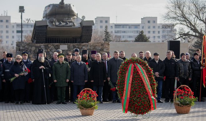 V uporniški proruski republiki Pridnestrje so danes počastili praznik braniteljev domovine. FOTO:&nbsp;Vladislav Bačev/Reuters
