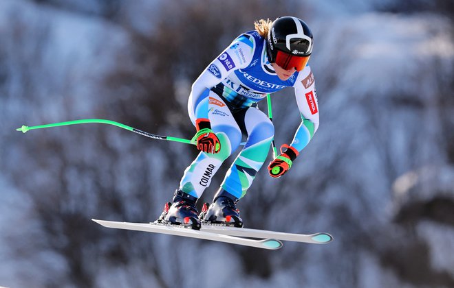 Ilka Štuhec med nastopom na smuku letošnjega svetovnega prvenstva v Meribelu. FOTO: Denis Balibouse/Reuters
