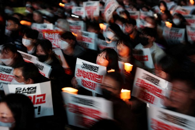 Žrtvam prisilnega dela med drugo svetovno vojno se čas izteka, Južni Korejci pa od Japonske pričakujejo vsaj iskreno opravičilo za stare krivice. Foto Kim Hong-ji/Reuters
