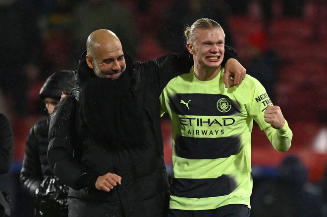 Trener Manchester Cityja&nbsp;Pep Guardiola je bil upravičeno vesel, potem ko mu je priigral zmago Erling Haaland. FOTO: Ben Stansall/AFP
