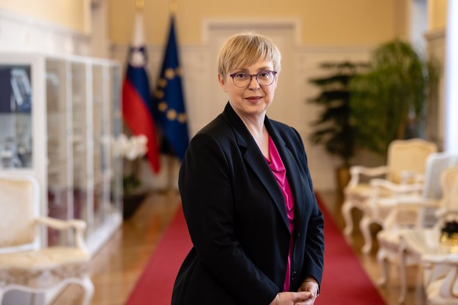 Nataša Pirc Musar je prva predsednica republike in po Mariji Tereziji prva voditeljica v katerikoli državi, v kateri smo živeli Slovenci v zadnjih dveh stoletjih in pol. FOTO: Črt Piksi
