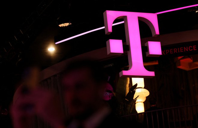 Močna tržna pozicija in pretekle kapitalske investicije postavljajo Deutche Telekom pred tekmece.

FOTO: Nacho Doce/Reuters
