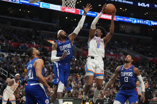 Košarkarji Oklahoma City Thunder so v severnoameriški ligi NBA v gosteh premagali Los Angeles Clippers s 101:100. FOTO: Kirby Lee/USA Today Sports
