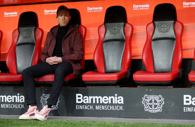 Bayernovi vodilni možje so izgubili potrpljenje in odstavili Juliana Nagelsmanna, ki bi poleti lahko sedel na Tottenhamov trenerski&nbsp; stolček. FOTO: Thilo Schmuelgen/Reuters
