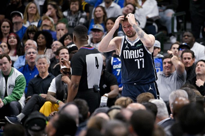 Luka Dončić se je tudi med tekmo z Golden Statom pogosto jezil na sodnike. FOTO: Jerome Miron/USA Today Sports
