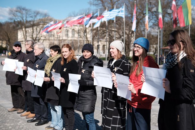 Slovenija je po mednarodnih primerjavah na 86. mestu po indeksu pravičnosti zdravstvenega zavarovanja. FOTO: Črt Piksi/Delo