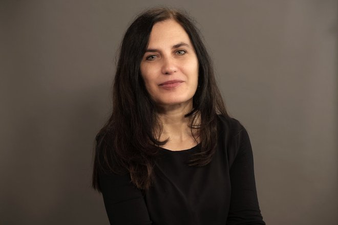 Dr. Mirjam Mencej je redna profesorica za folkloristiko na oddelku za etnologijo in kulturno antropologijo filozofske fakultete. FOTO: Miha Tozon