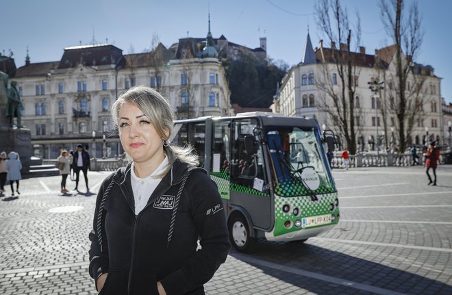Nevenka Simić si je vedno želela biti poklicna voznica. FOTO: Jože Suhadolnik/Delo